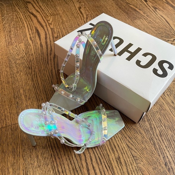 Schutz Pietra Faux Pearl-Embellished Iridescent Vinyl Sandals Size 11 - Picture 3 of 13